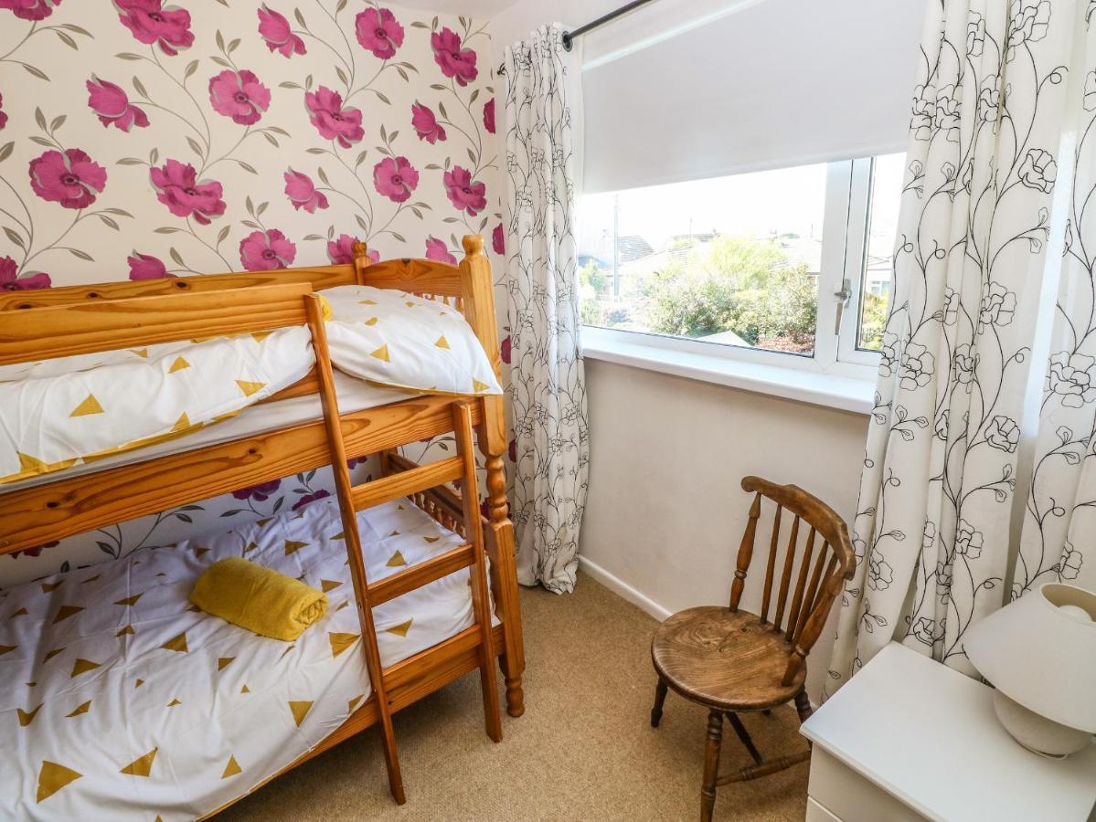53 St Brides View Villa Haverfordwest Buitenkant foto